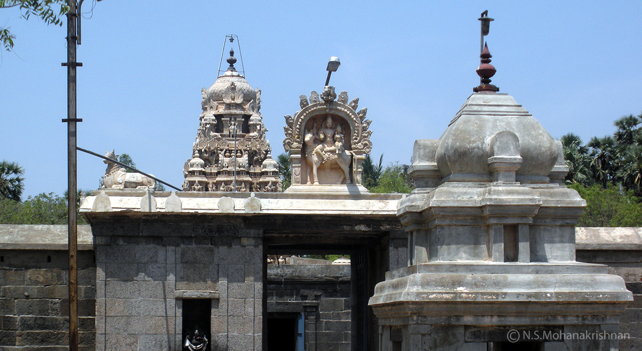 Vadugoor-Aandal-Koil