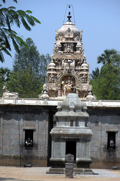 Vadugoor-Aandal-Koil1