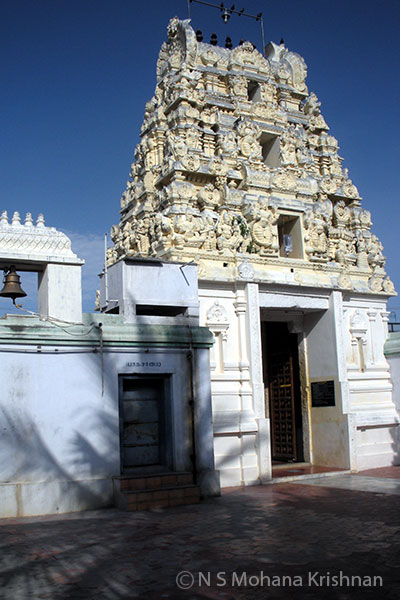 Venganur-Lakshminarayana-Perumal-Temple2