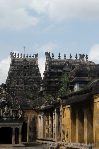 thirukurukkai-6