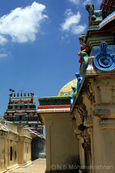 sayanaperumal-triloki-4