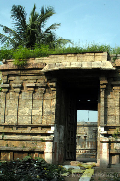 tirukameswarar-nearmusiri-3