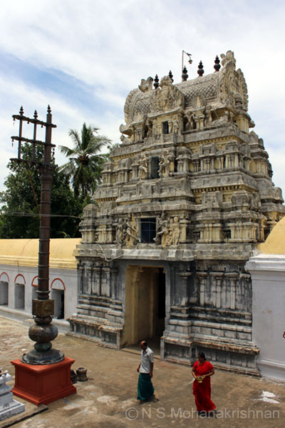 thiruperuveloor-1