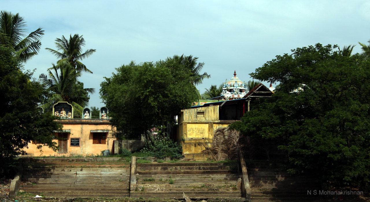 meenakshi-simizhi-1