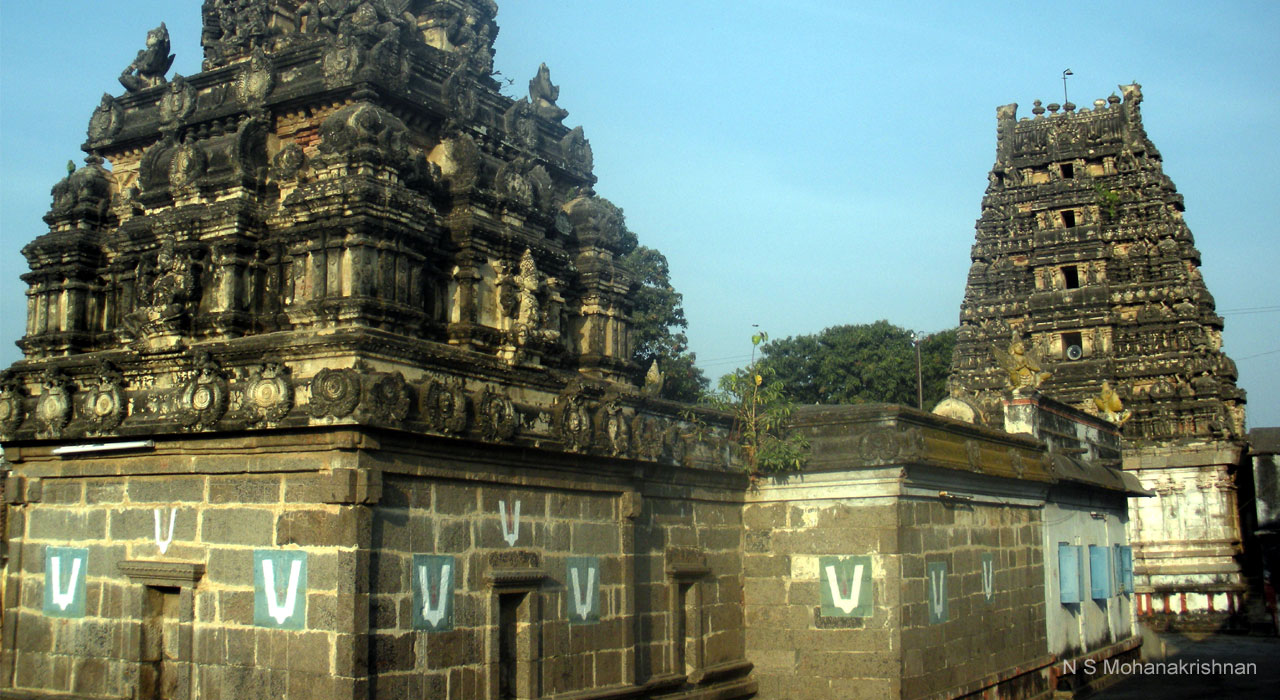 pavalavannam-4