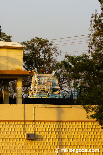 Padaveetu Amman Temple